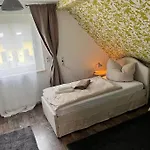 Fuer Monteure 3 Апартаменты *